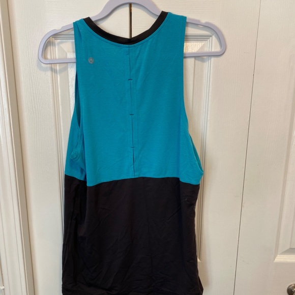 Men’s Size M Lululemon top - Picture 4 of 7